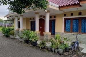 VILLA CARINGIN 4B