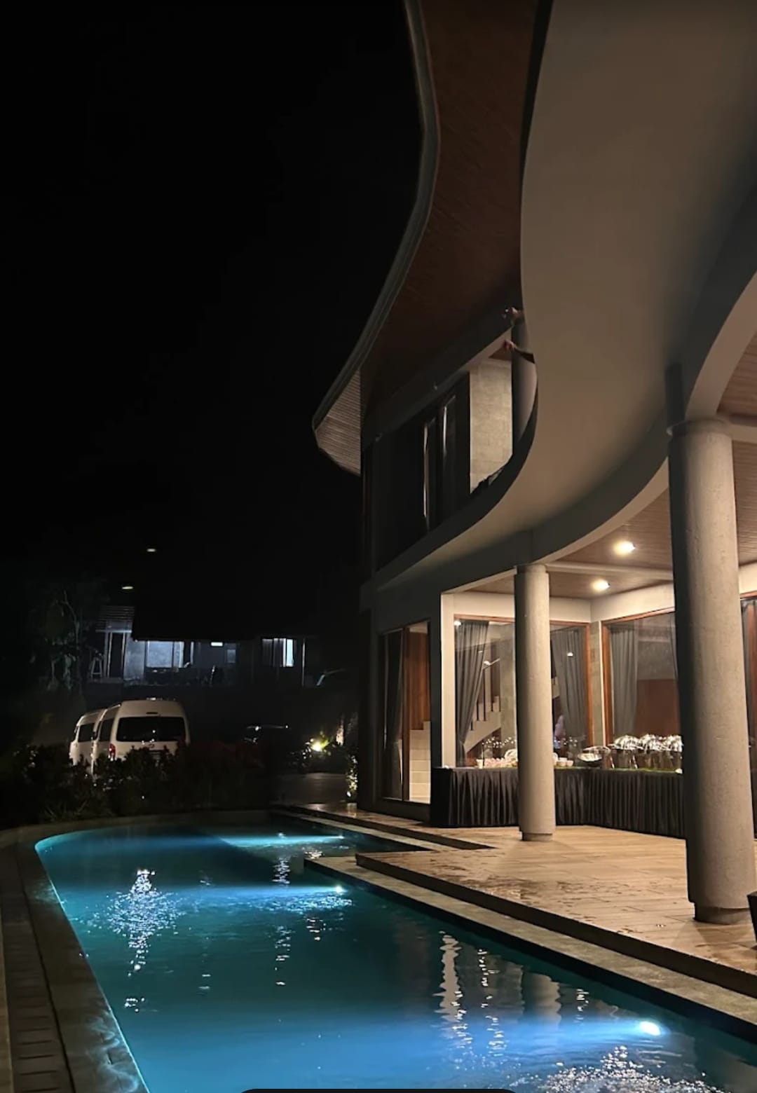 VILLA CISARUA 8 LUXURY